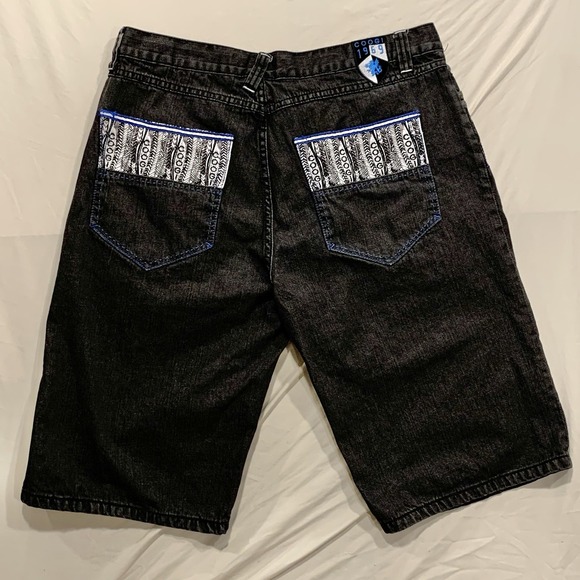 Coogi 1969 Black Y2K Denim Jorts Size‎ 38 Grunge Street Wear Hip Hop Skater Core - Picture 1 of 16